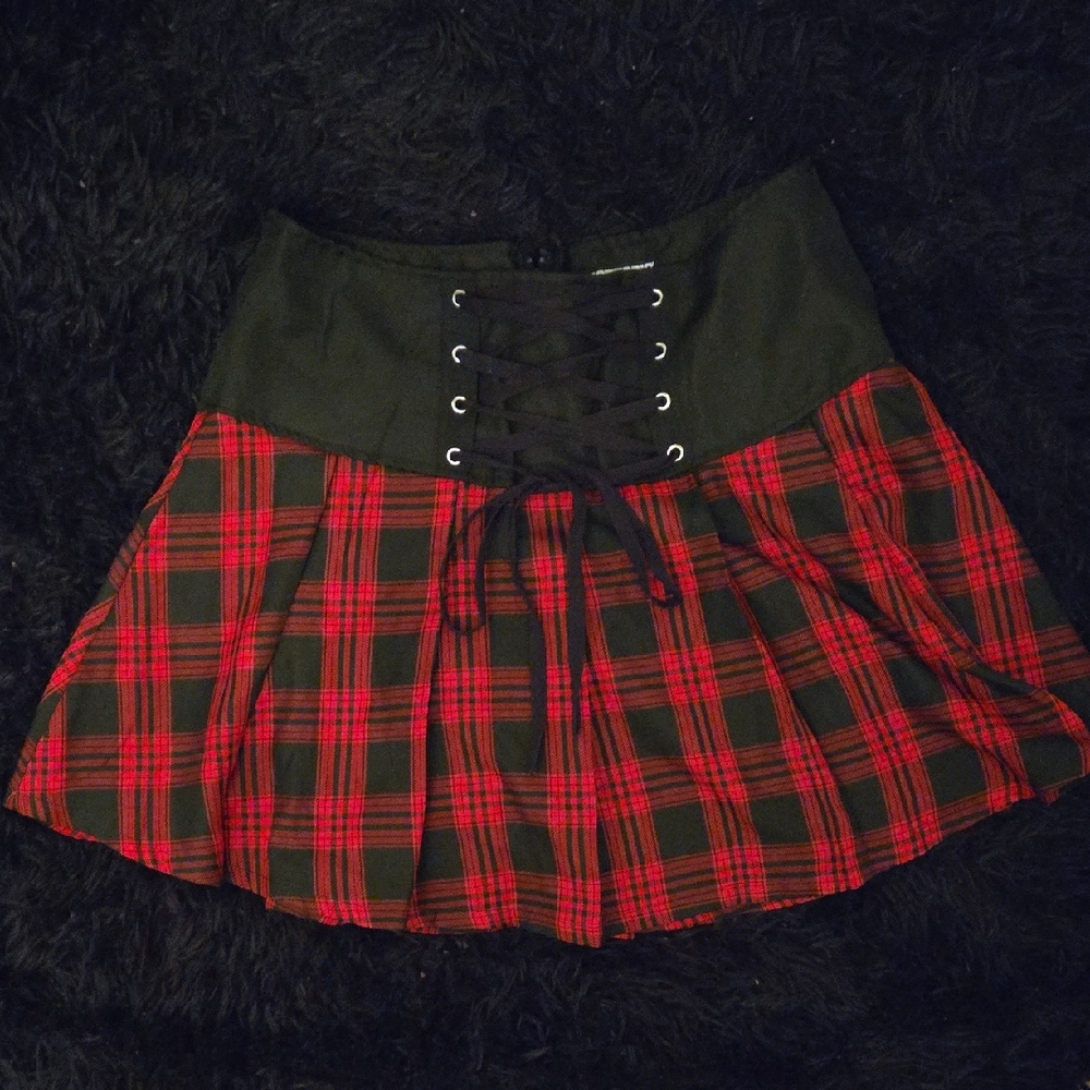 Hot Topic Red and Black Plaid Mini Skirt